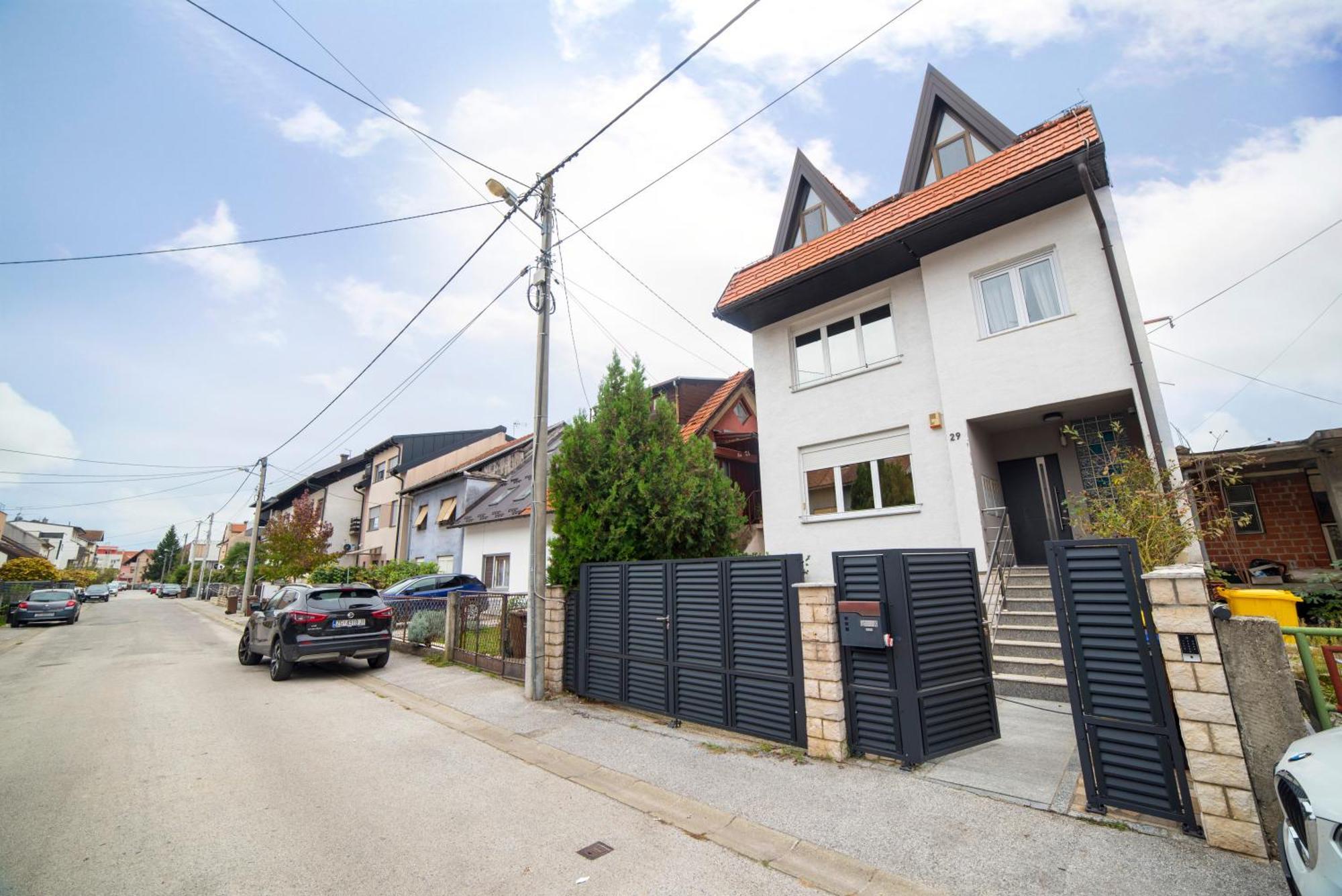 Urban Cozy Apartments ซาเกร็บ ภายนอก รูปภาพ
